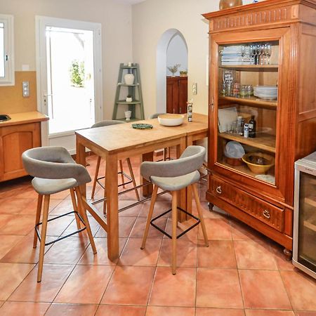 3 Bedroom Awesome Home In Chateuneuf De Gadagne Châteauneuf-de-Gadagne Zewnętrze zdjęcie