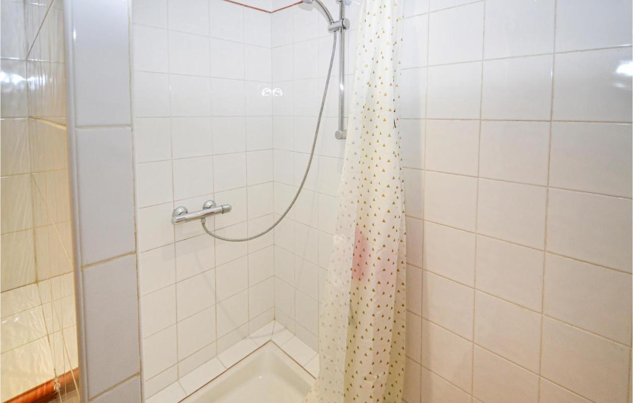 3 Bedroom Awesome Home In Chateuneuf De Gadagne Châteauneuf-de-Gadagne Zewnętrze zdjęcie