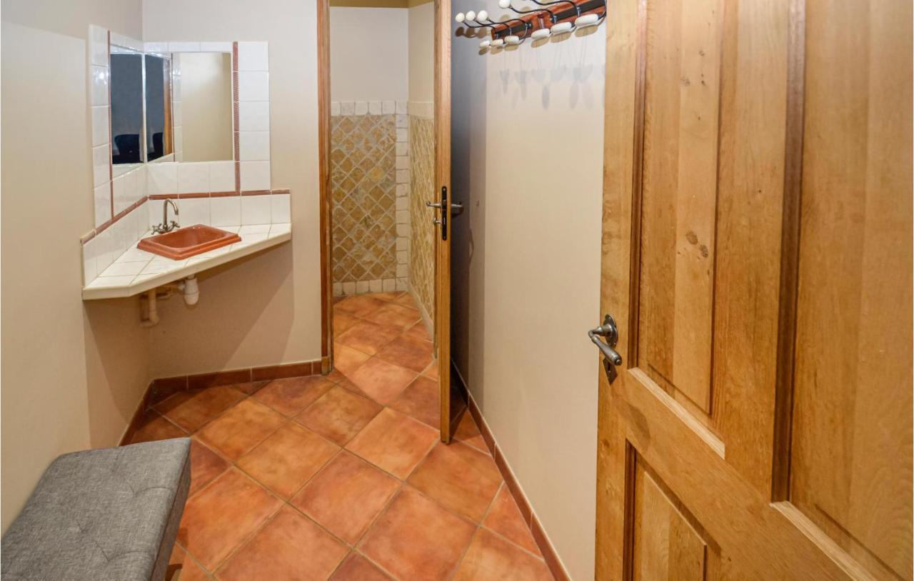 3 Bedroom Awesome Home In Chateuneuf De Gadagne Châteauneuf-de-Gadagne Zewnętrze zdjęcie