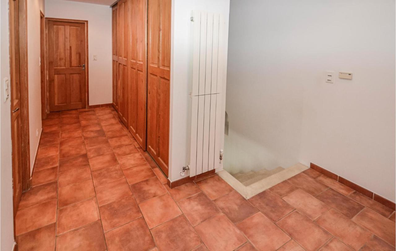 3 Bedroom Awesome Home In Chateuneuf De Gadagne Châteauneuf-de-Gadagne Zewnętrze zdjęcie