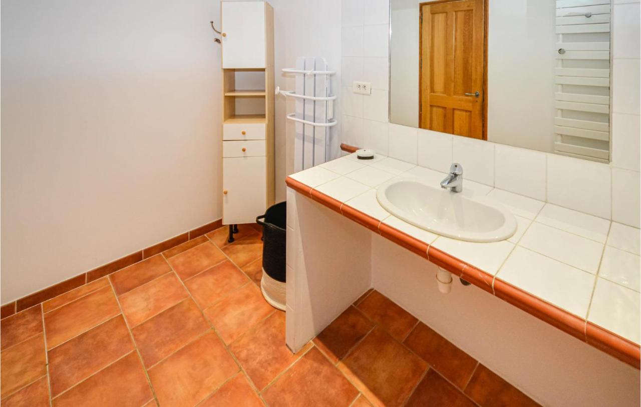 3 Bedroom Awesome Home In Chateuneuf De Gadagne Châteauneuf-de-Gadagne Zewnętrze zdjęcie